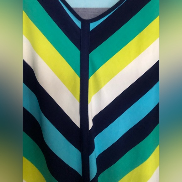 EUC Handkerchief Tunic XL - Picture 3 of 4